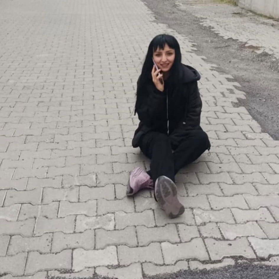 NİĞDE’NİN BOR İLÇESİNDE BOŞANMA AŞAMASINDA OLDUĞU EŞİ TARAFINDAN BIÇAKLANAN BAŞAK ZELİHA YAYLACI...