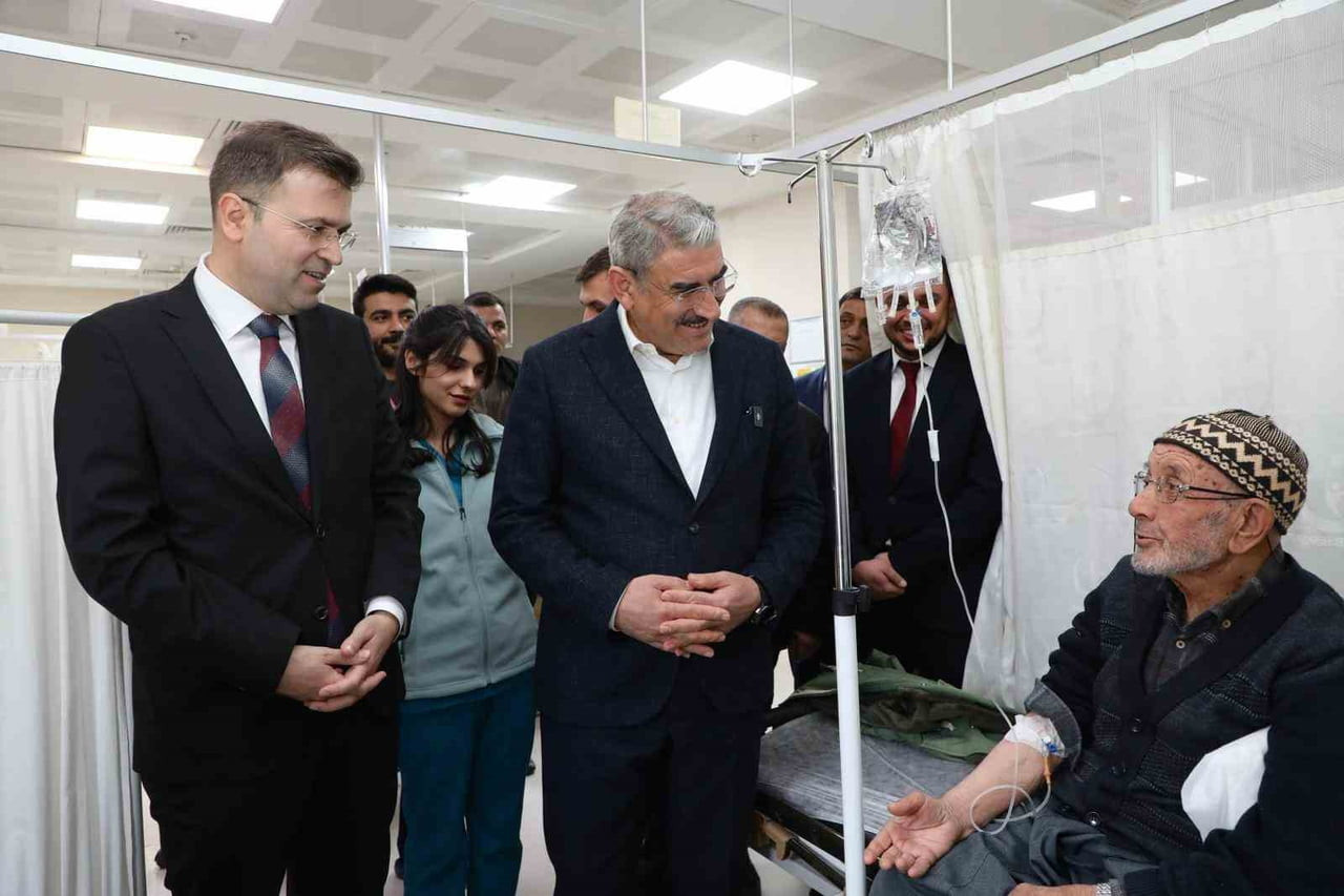 NİĞDE’NİN ULUKIŞLA İLÇESİNDE SAĞLIK HİZMETLERİNİ GÜÇLENDİRECEK YATIRIMLAR HİZMETE...