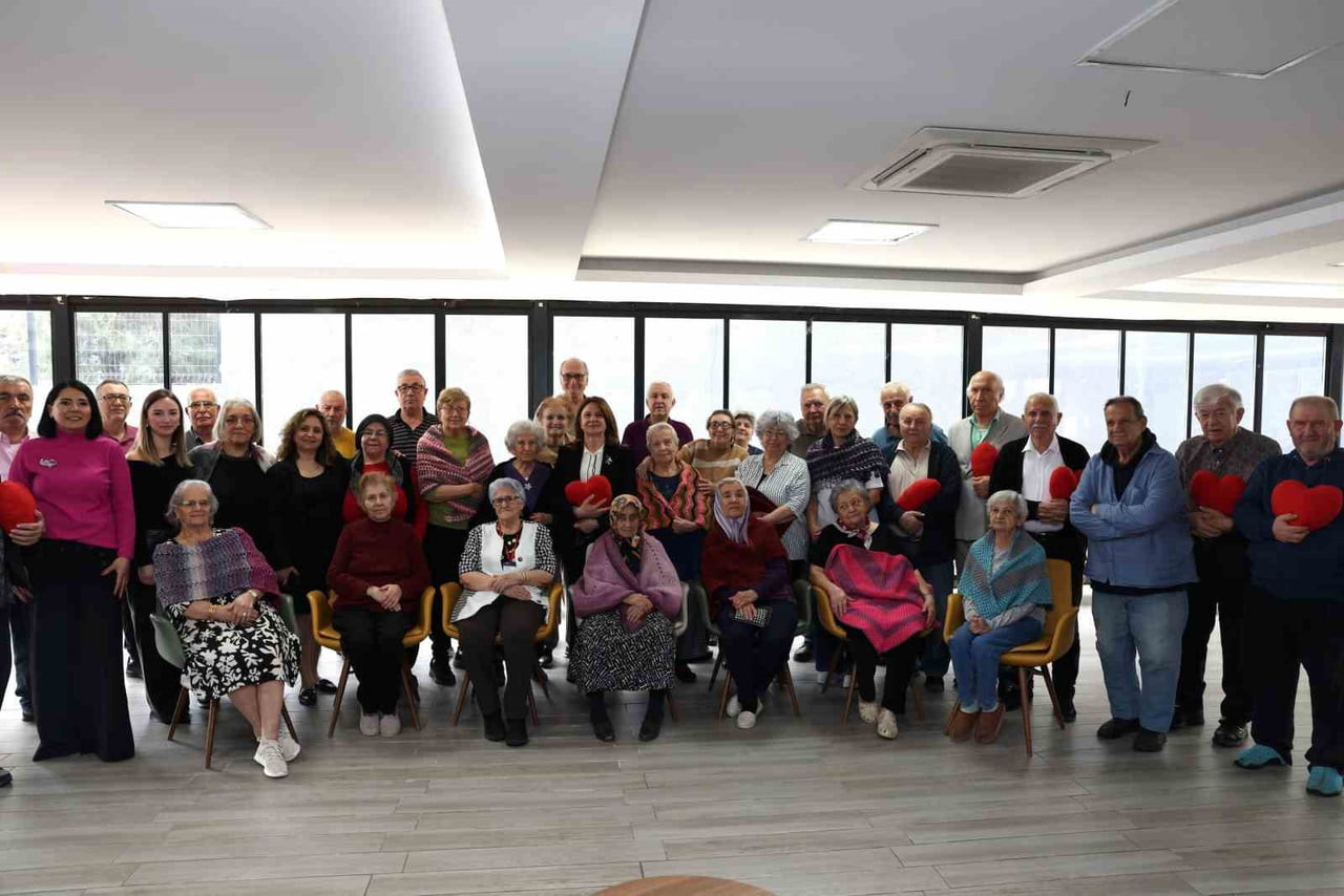 NİLÜFER BELEDİYESİ, ELİF SANAT KÜLTÜR VE KADIN DAYANIŞMA DERNEĞİ İLE NİLÜFER KADIN KOROSU İŞ...