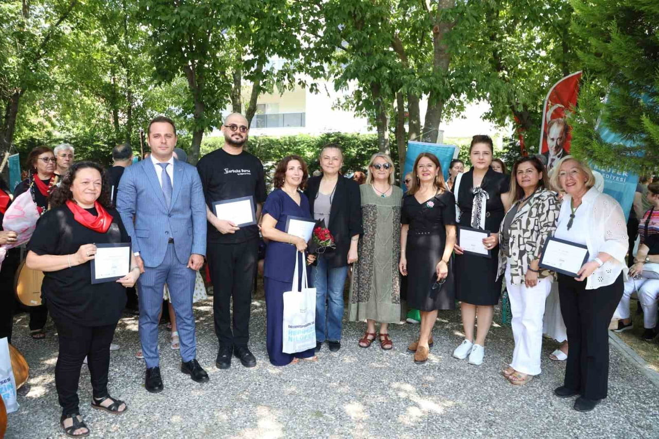 NİLÜFER BELEDİYESİ’NİN CUMHURİYET MAHALLESİ’NDEKİ OLGUN GENÇLİK MERKEZİ KURSİYERLERİ, YIL BOYU...