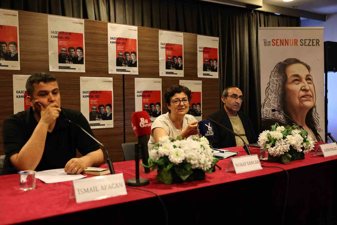 NİLÜFER BELEDİYESİ’NİN "2026 YILININ YAZARI SENNUR SEZER" ETKİNLİKLERİ KAPSAMINDA MESAİ...