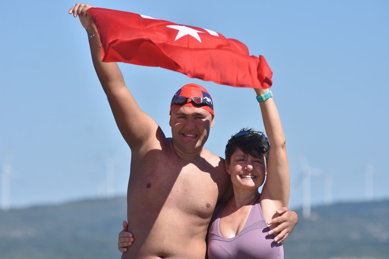 NÖROÇEŞİTLİLİĞİN GÜCÜNÜ TEMSİL EDEN ULTRA MARATON YÜZÜCÜSÜ TUNA TUNCA, 21-28 TEMMUZ TARİHLERİ...