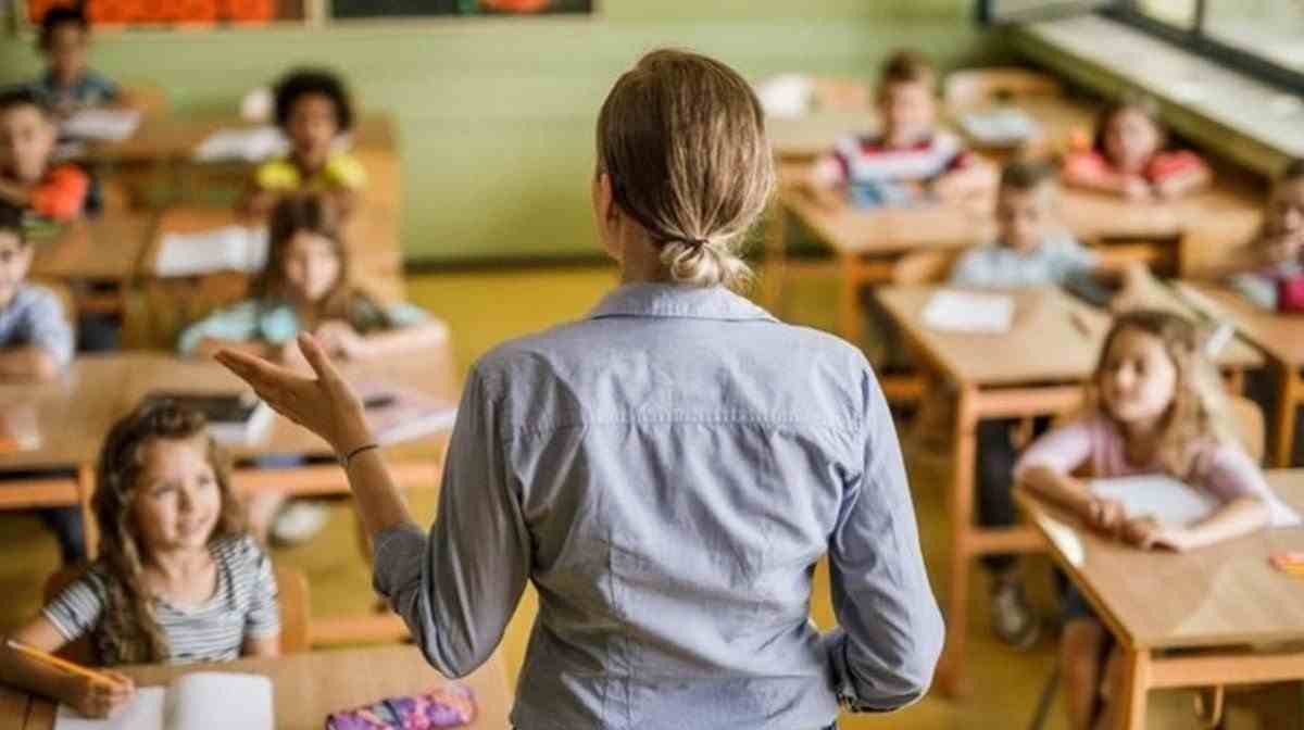 Öğretmenlerin yaz okullarında alacakları ek ders ücreti belli oldu