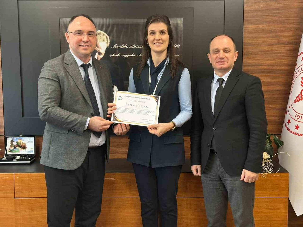 OLAY, 1 NİSAN ÇARŞAMBA GÜNÜ SAAT 11.30 SIRALARINDA ÇARŞAMBA DEVLET HASTANESİ RADYOLOJİ BEKLEME...