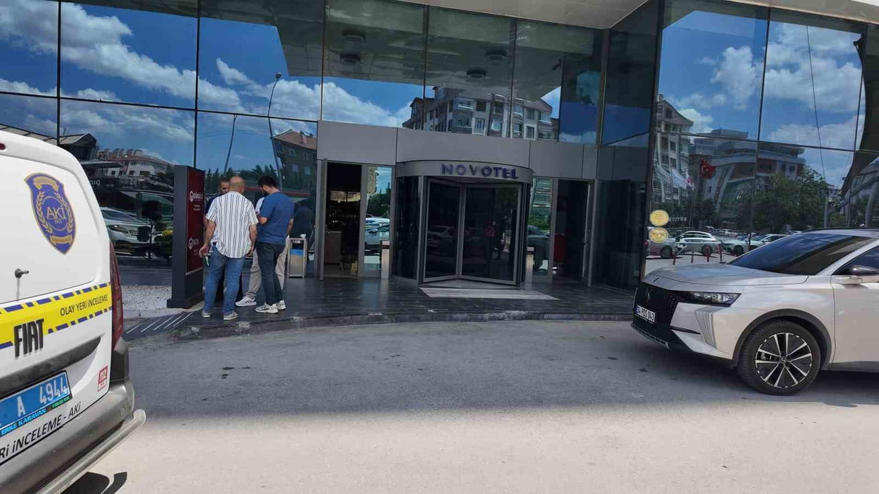 OLAY, ÖĞLE SAATLERİNDE MERKEZ SELÇUKLU İLÇESİ ŞEKER MAHALLESİ ÇEVRE YOLU CADDESİ'NDE BULUNAN BİR...