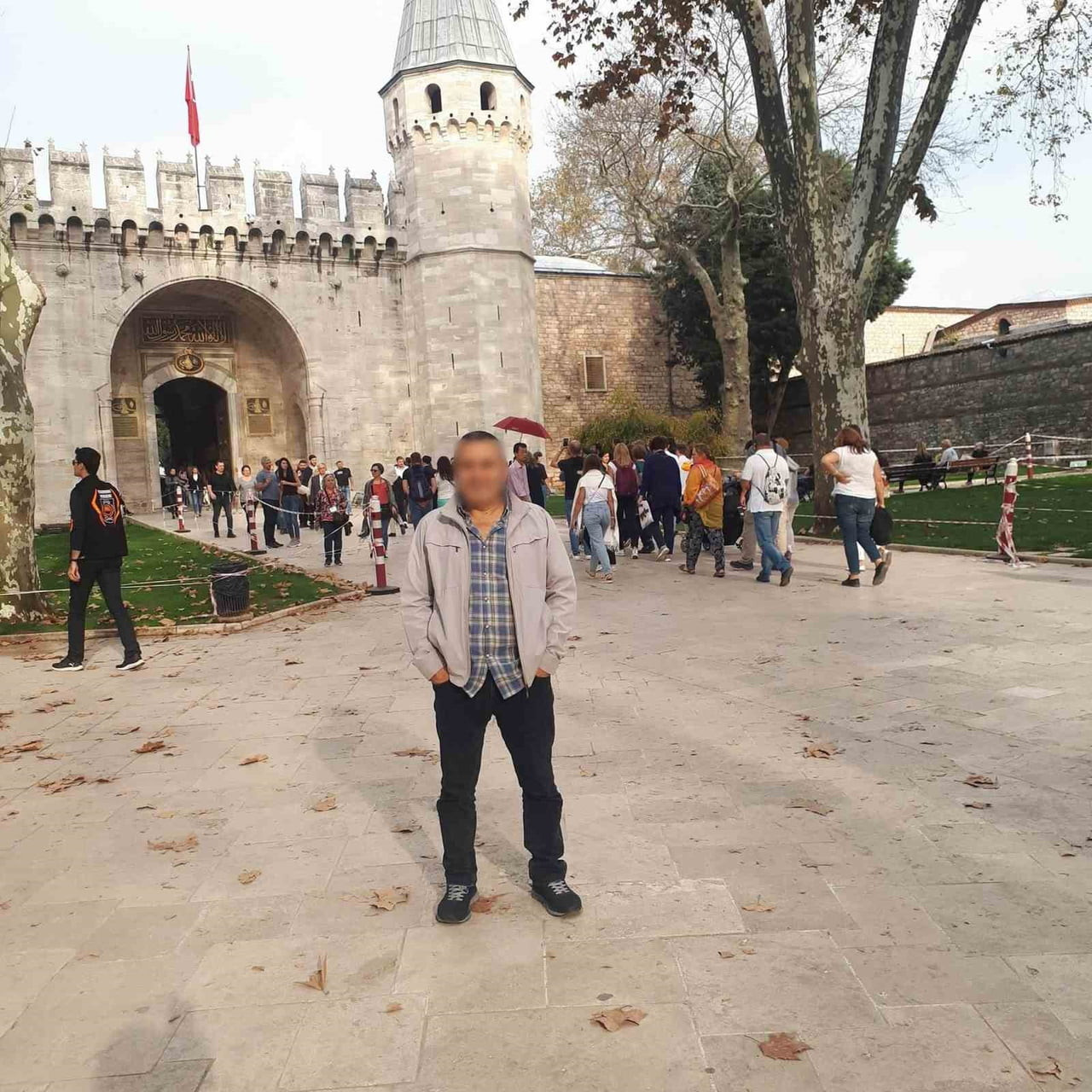 ÖLDÜRÜLEN Ö.Ö (FOTOĞRAFTA)