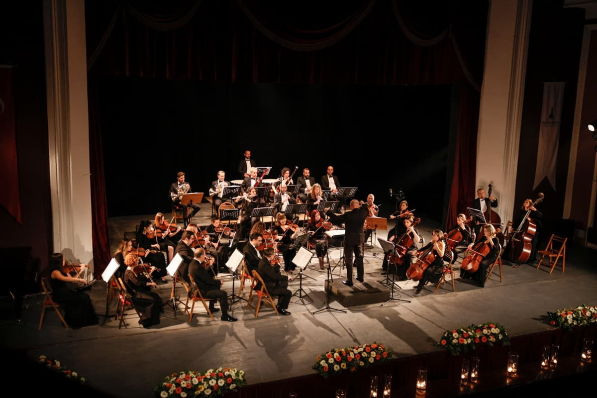 Olten Filarmoni Orkestrası, İzmir Devlet Opera ve Balesi Elhamra Sahnesi'nde müzik tarihinin...