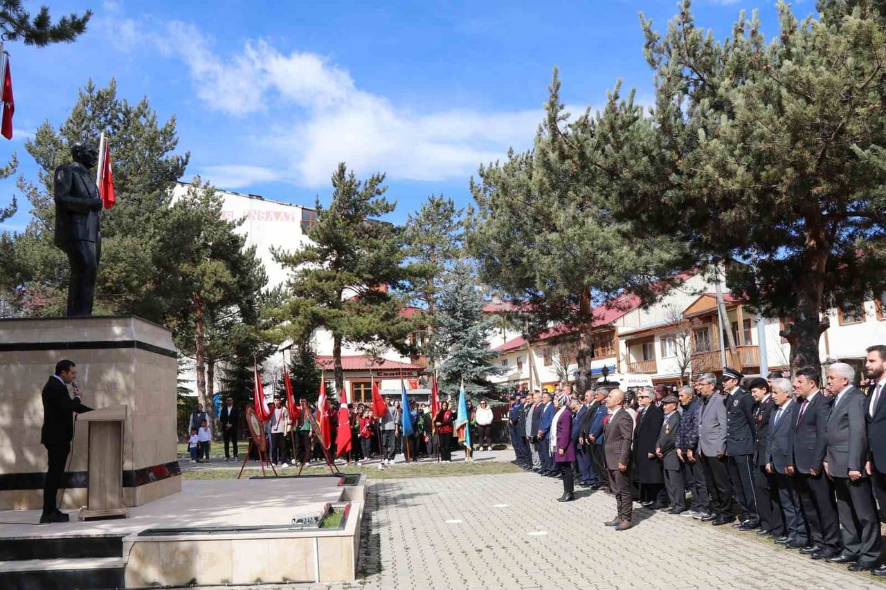 OLUR İLÇESİNİN DÜŞMAN İŞGALİNDEN KURTULUŞUNUN 108. YIL DÖNÜMÜ, DÜZENLENEN ÇEŞİTLİ ETKİNLİKLERLE...