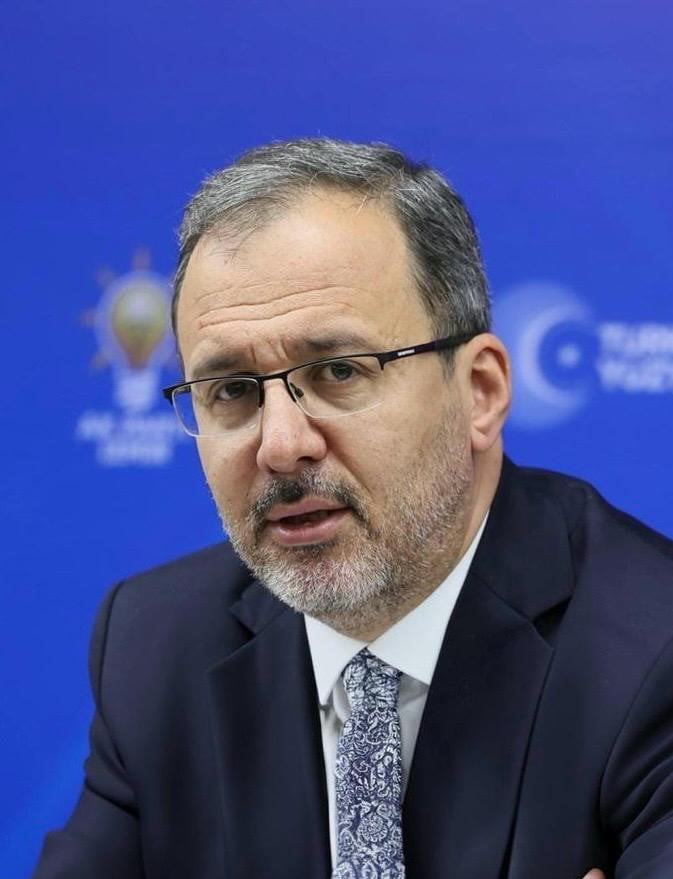 ÖNCEKİ DÖNEM GENÇLİK VE SPOR BAKANI, AK PARTİ İZMİR MİLLETVEKİLİ MEHMET MUHARREM KASAPOĞLU...