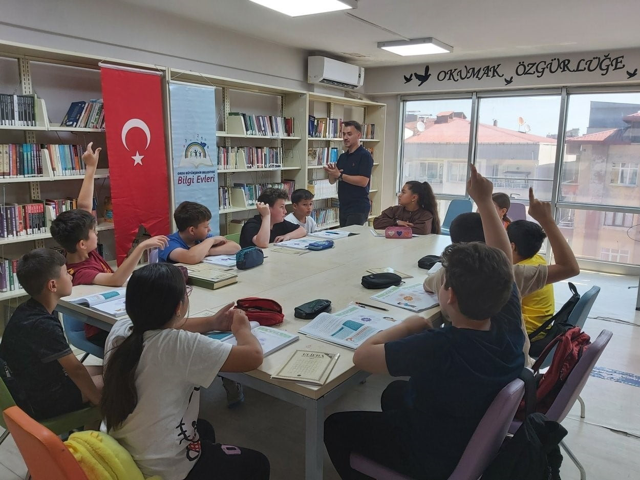 ORDU BÜYÜKŞEHİR BELEDİYESİ TARAFINDAN SOSYAL BELEDİYECİLİK ANLAYIŞIYLA HİZMET VEREN BİLGİ...
