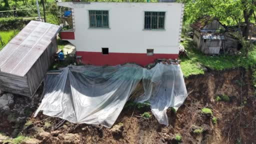 Ordu'da heyelan bölgesi böyle görüntülendi: Dağ aşağı aktı, 400 dönüm alan etkilendi