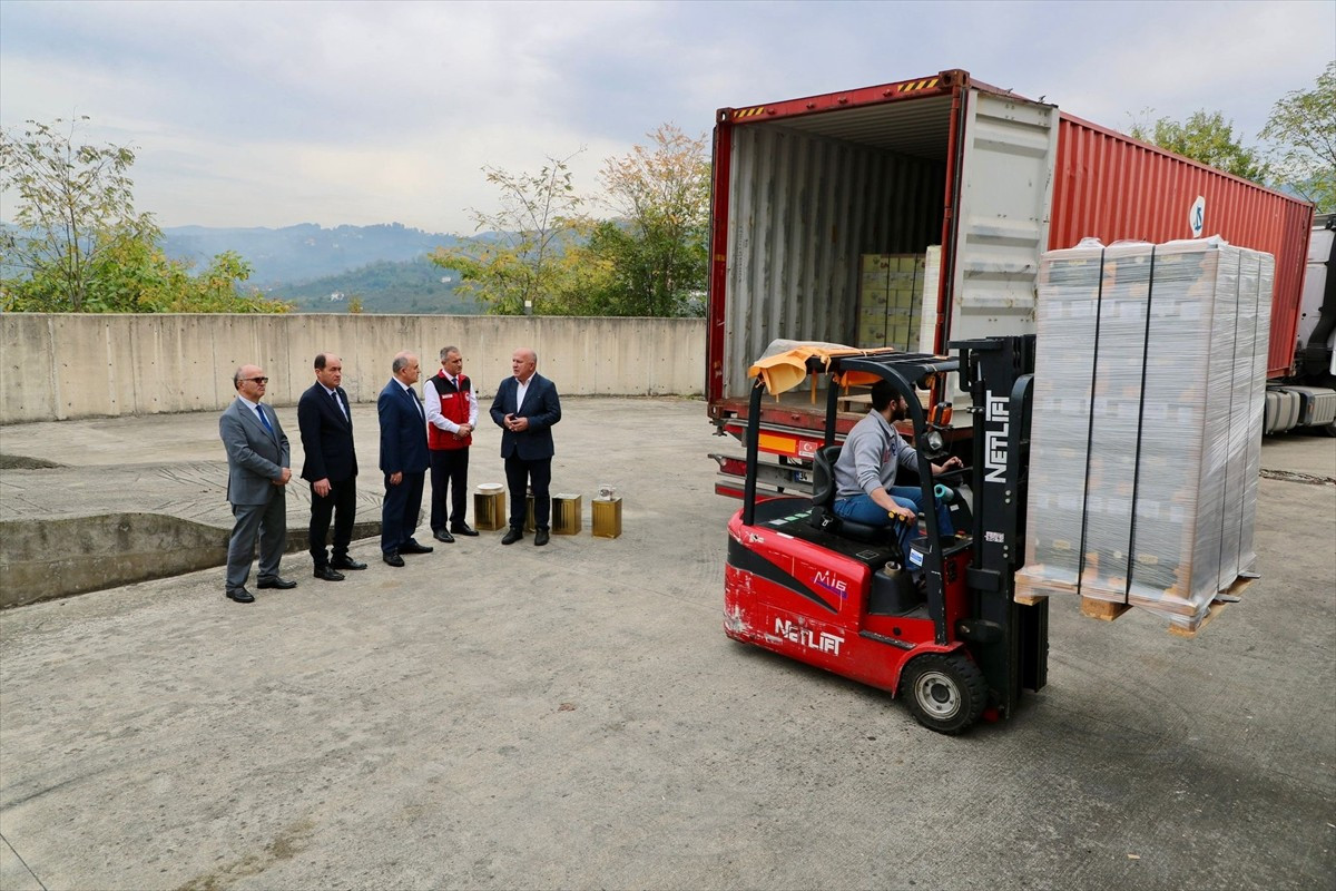 Ordu'da üretilen 8 ton 827 kilogram bal, İngiltere'ye gönderildi.