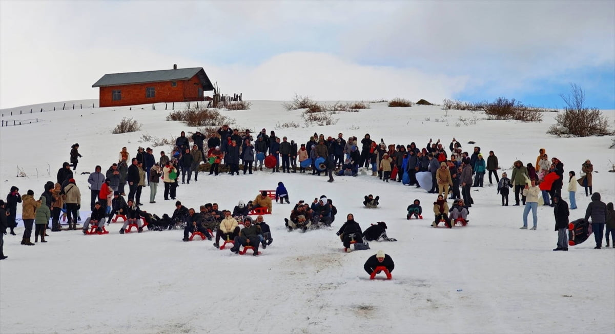 Ordu'nun Akkuş ilçesinde 5. Argan Yaylası Kar Festivali gerçekleştirildi. Argan Yaylası'nda...