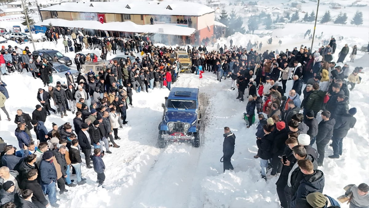 Ordu'nun Korgan ilçesinde "1. Kış Festivali" düzenlendi. Korgan Belediyesince 1700 rakımlı Korgan...