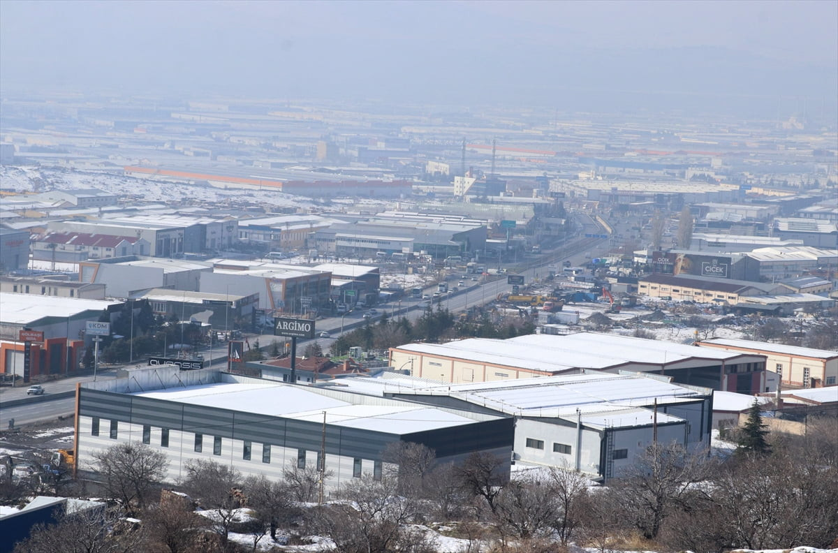 Orta Anadolu Kalkınma Ajansı (ORAN) Genel Sekreteri Yunus Emre Şeker, yeşil dönüşüm için...