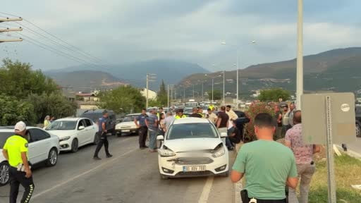 Osmaniye zincirleme trafik kazası: 2 yaralı