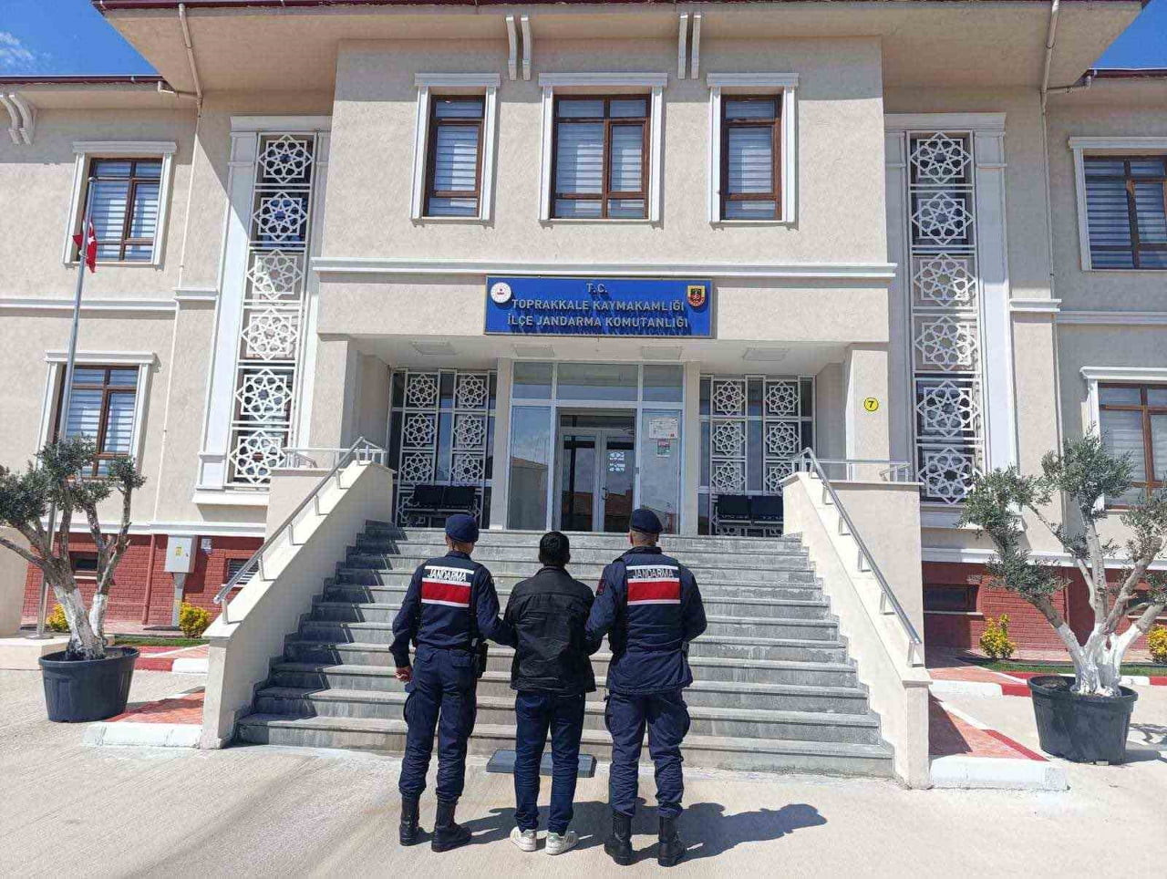 OSMANİYE'DE JANDARMA SON BİR HAFTADA MEYDANA GELEN 124 ASAYİŞ OLAYIYLA İLGİLİ 89 ŞÜPHELİYİ...