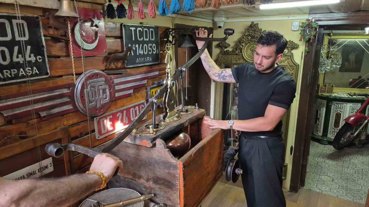 OSMANLI DÖNEMİNDE 1720'Lİ YILLARDA İTFAİYECİLİKTE KULLANILDIĞI VE MAHALLE KÜLTÜRÜNÜN EN ÖNEMLİ...