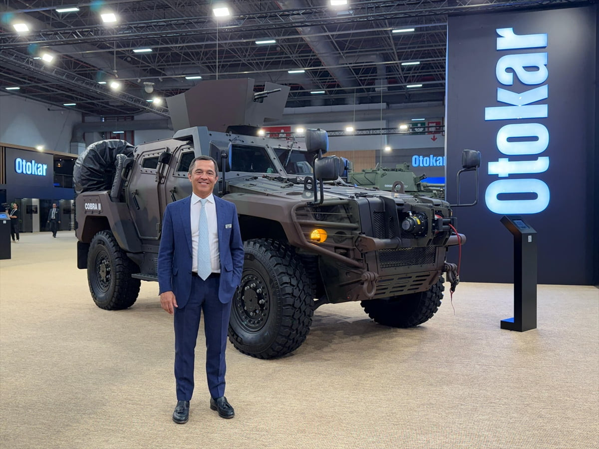 Otokar Genel Müdürü Aykut Özüner, Türk savunma sanayisinin COBRA II ile Romanya'ya yönelik...