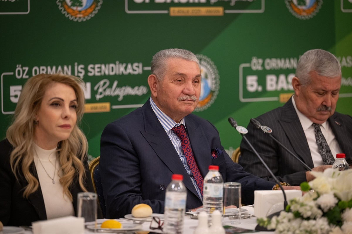 Öz Orman-İş Sendikası ile Muhabirler Derneği tarafından başkentte bir otelde "5. Basın Buluşması"...