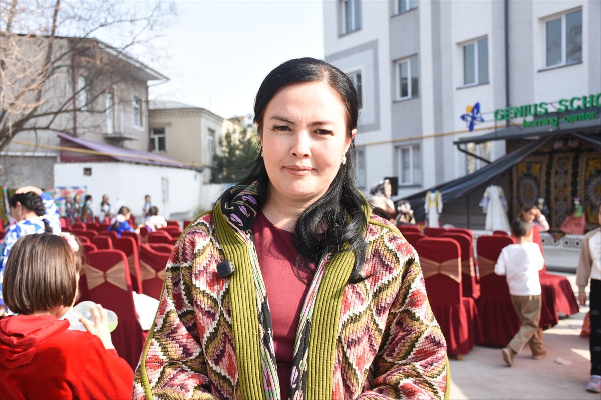 Özbekistan’da baharın gelişini ve doğanın uyanışını simgeleyen Nevruz Bayramı'na özgü sümelek...