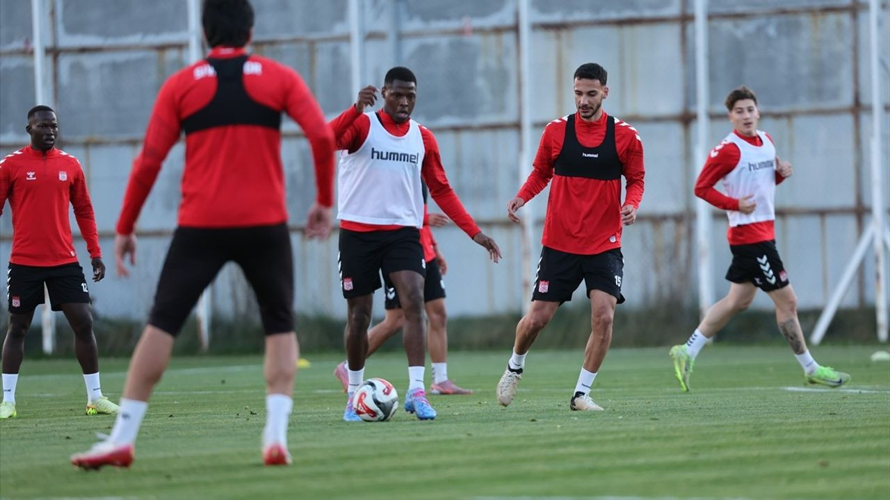 Özbelsan Sivasspor, Esenler Erokspor Maçına Hazırlanıyor