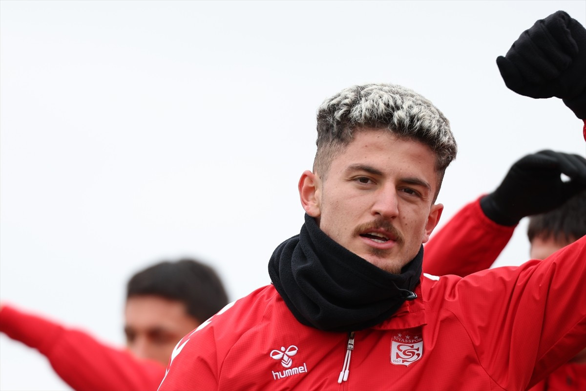 Özbelsan Sivasspor, Trendyol 1. Lig'in 17. haftasında sahasında Arca Çorum FK ile oynayacağı maçın...