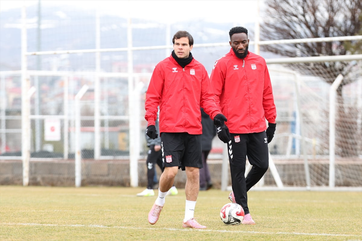 Özbelsan Sivasspor, Trendyol 1. Lig'in 27. haftasında sahasında Sakaryaspor ile yapacağı maçın...