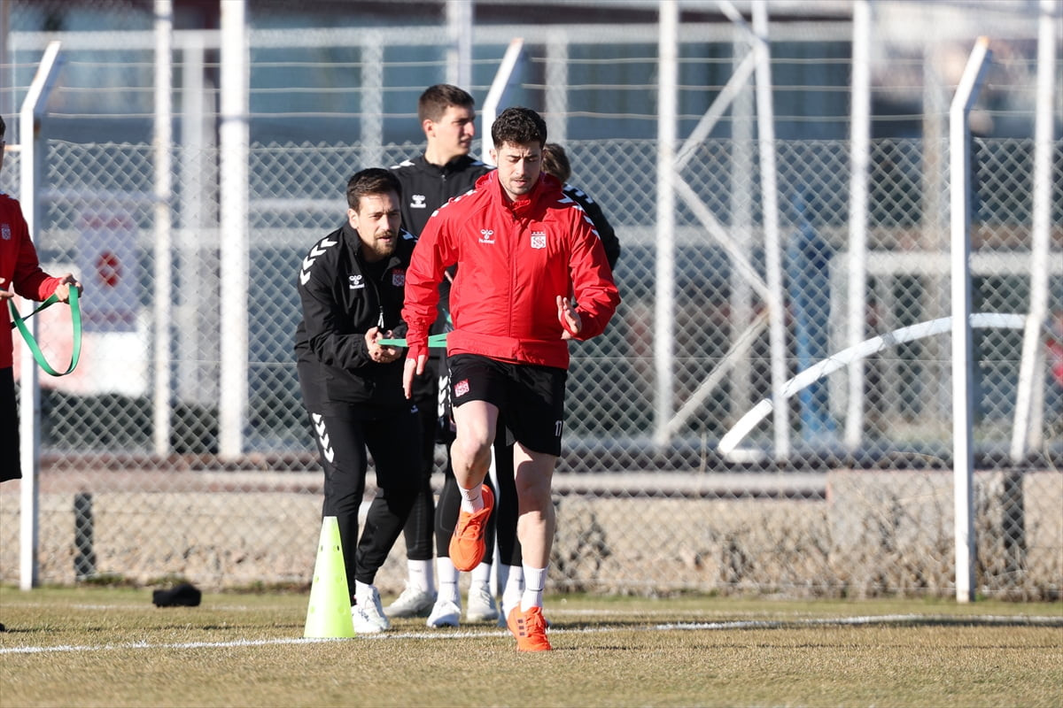 Özbelsan Sivasspor, Trendyol 1. Lig'in 27. haftasında sahasında Sakaryaspor ile yapacağı maçın...