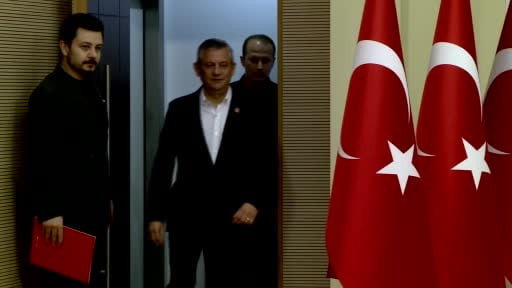 Özgür Özel: "Bugün ilk itirazımızı; tedbir kararının kaldırılmasını da içerecek şekilde Yargıtay'a...