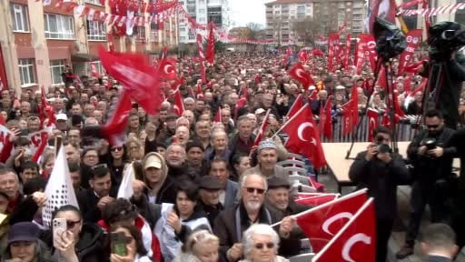 Özgür Özel’den Kütahya’da erken seçim çağrısı