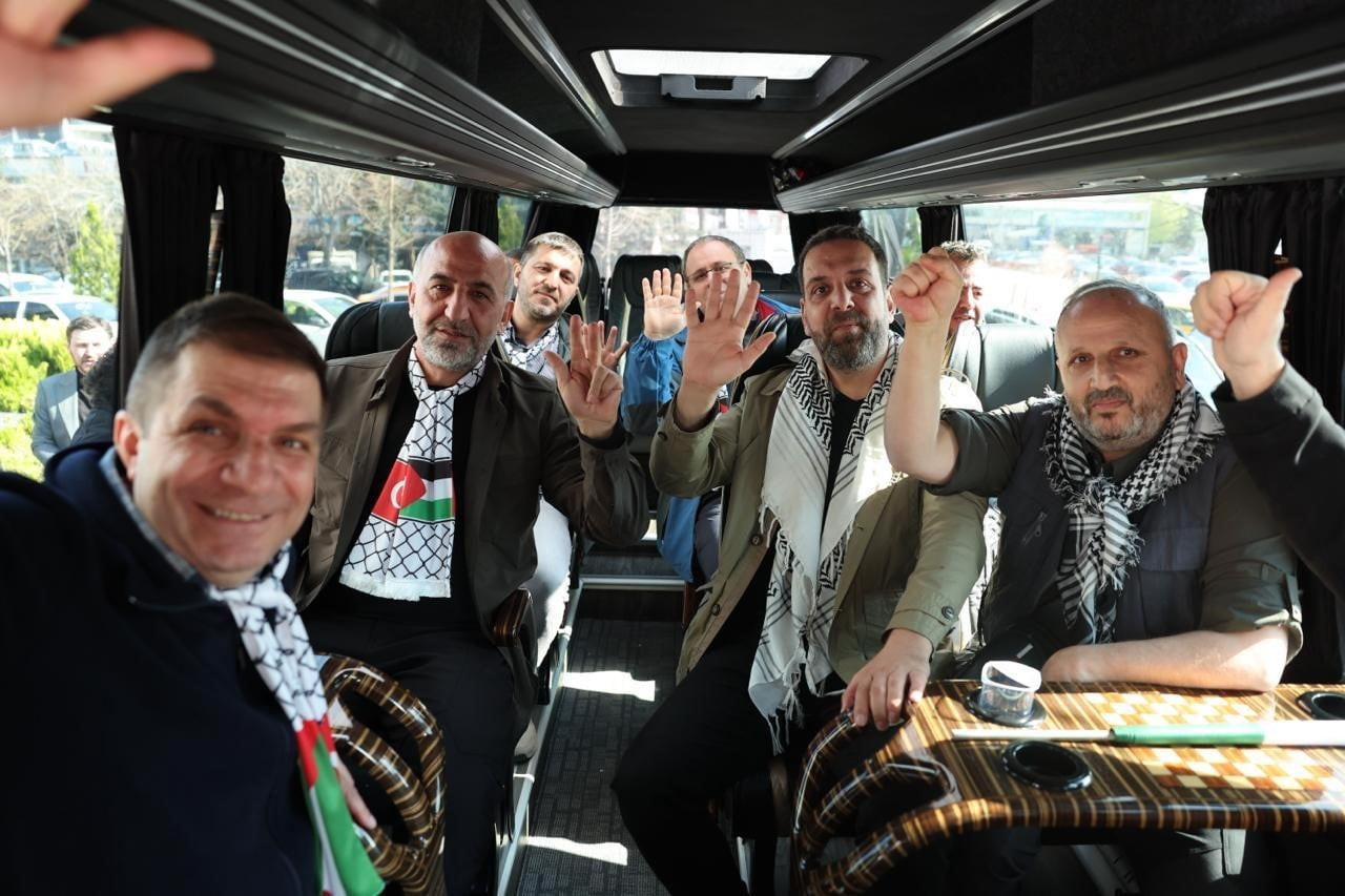 ÖZGÜRLÜK VE SUMUD FİLOSU'NDA YER ALACAK BAŞKANLAR, YOLCULUĞUN BAŞLANGIÇ NOKTASI OLAN BARSELONA'YA...