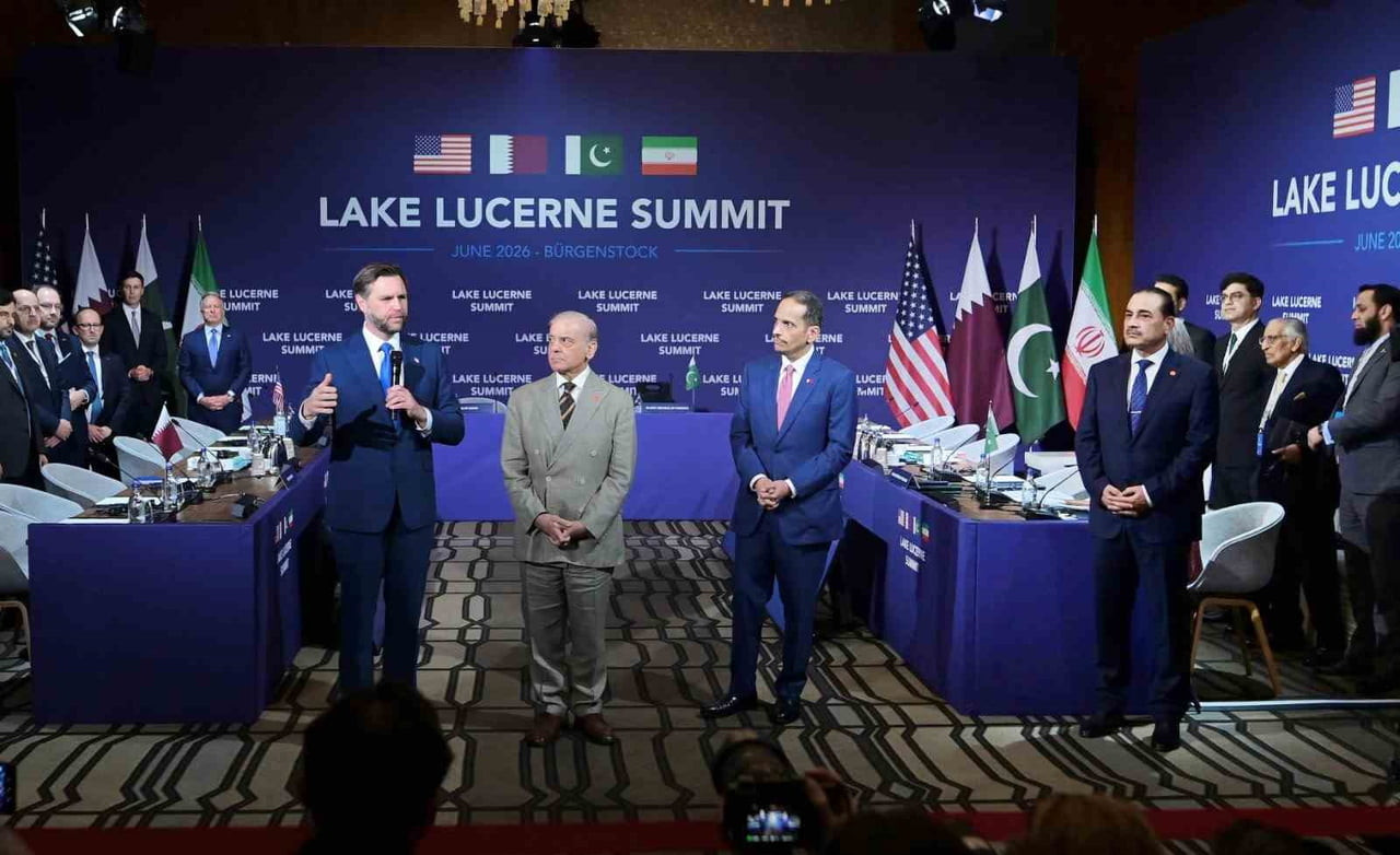 PAKİSTAN BAŞBAKANI ŞAHBAZ ŞERİF DÜN İSVİÇRE’NİN BÜRGENSTOCK KASABASINDA YAPILAN ABD-İRAN...