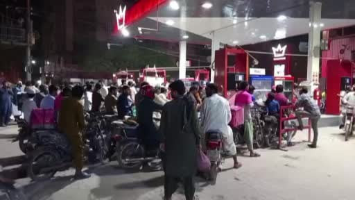 Pakistan Petrol Bakanı Ali Pervaiz Malik, İran'a yönelik saldırılar ve Tahran yönetiminin...
