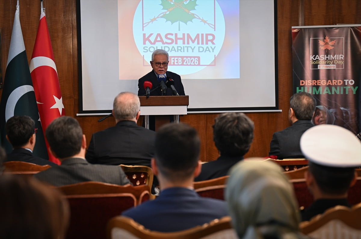 Pakistan'ın Ankara Büyükelçiliği, Keşmir Dayanışma Günü vesilesiyle program düzenledi. Pakistan'ın...