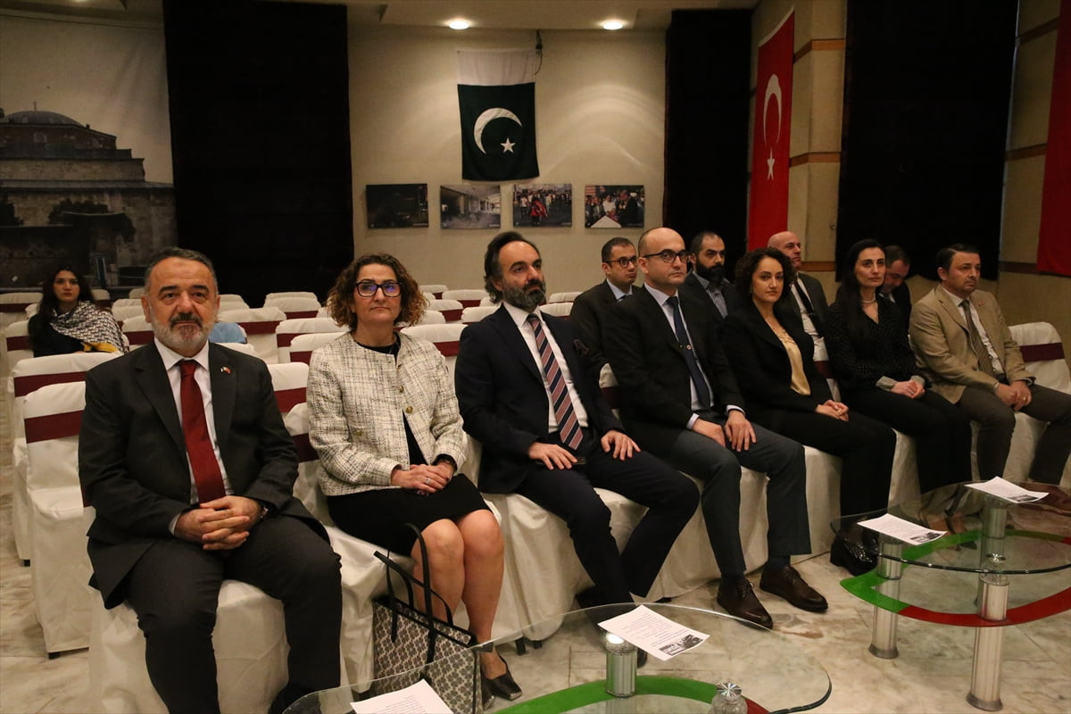 Pakistan'ın başkenti İslamabad'da 18 Mart Şehitleri Anma Günü ve Çanakkale Deniz Zaferi'nin...