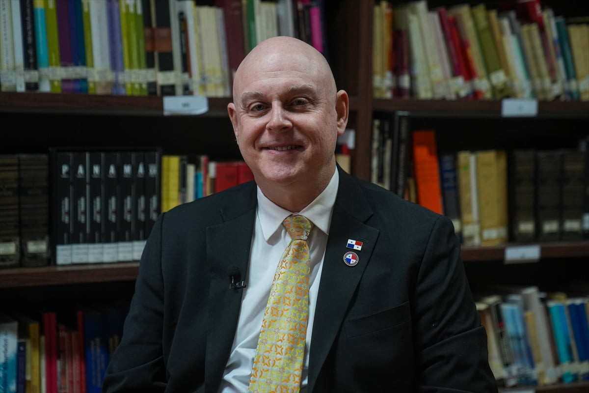 P,anama Çok Taraflı İlişkiler ve İşbirliğinden Sorumlu Dışişleri Bakan Yardımcısı Carlos Guevara...