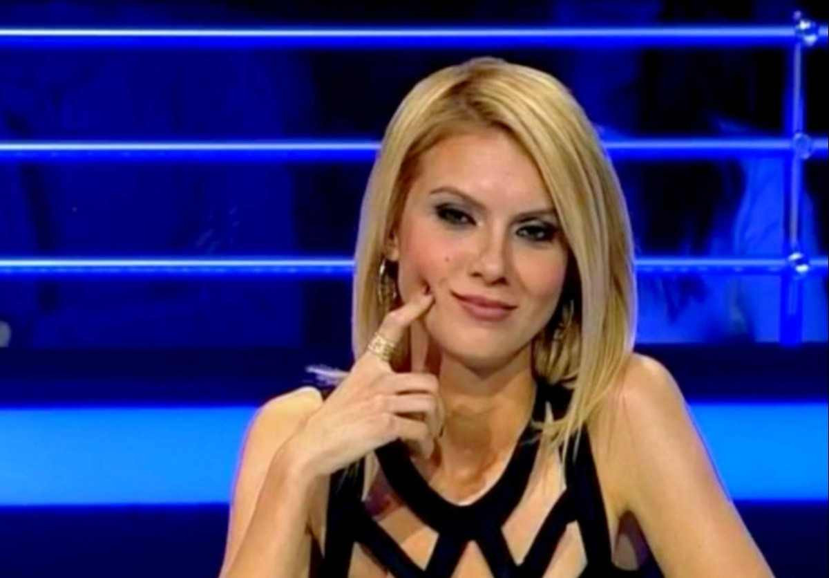 Pelin Çift