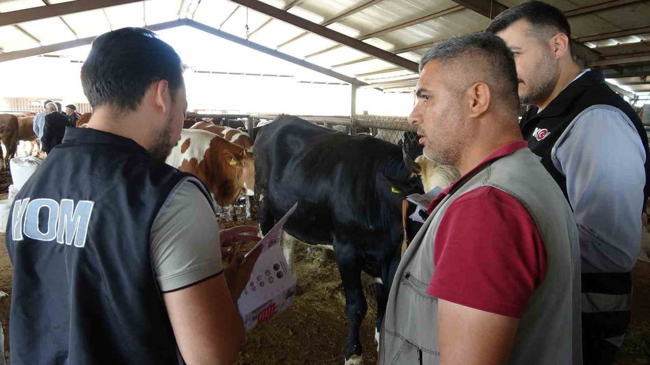 POLİS EKİPLERİ, VATANDAŞLARI VE BESİCİLERİ SAHTE PARA İLE IBAN ÜZERİNDEN GERÇEKLEŞTİRİLEBİLECEK...