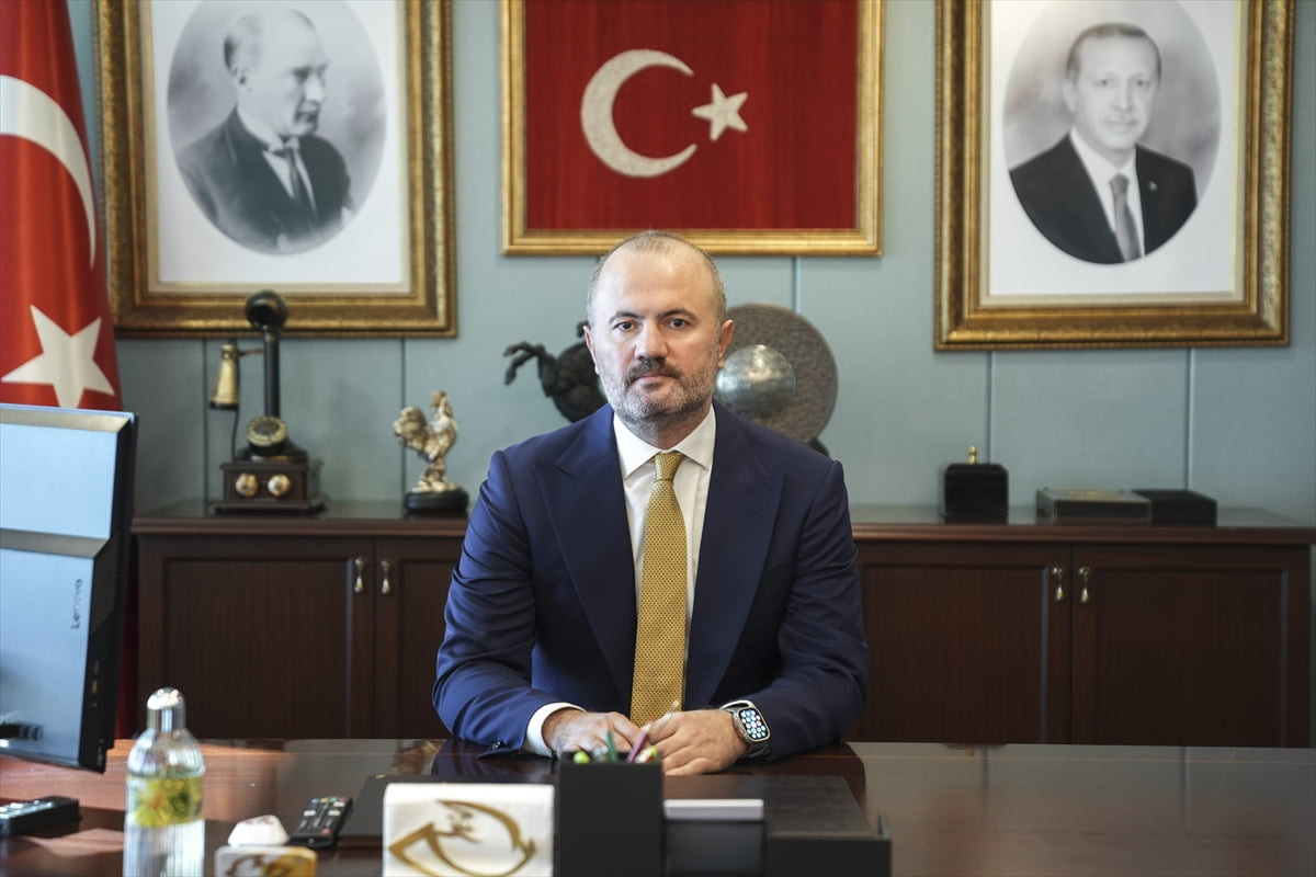 Posta ve Telgraf Teşkilatı Anonim Şirketi (PTT AŞ) Genel Müdürü Hakan Gülten, AA muhabirine...