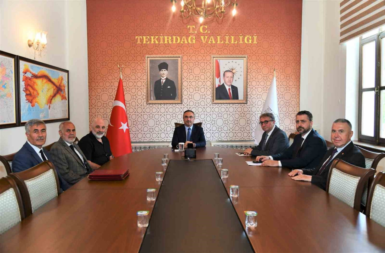 PROTOKOL İMZA TÖRENİNE TEKİRDAĞ VALİSİ RECEP SOYTÜRK, ŞARKÖY KAYMAKAMI AHMET NACİ HELVACI, ŞARKÖY...