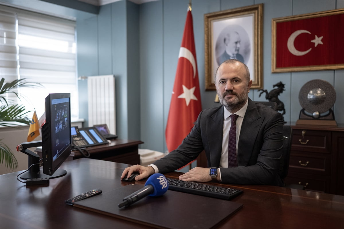 PTT AŞ Genel Müdürü Hakan Gülten, Anadolu Ajansının (AA) gözünden 2025'e damga vuran olaylara ait...