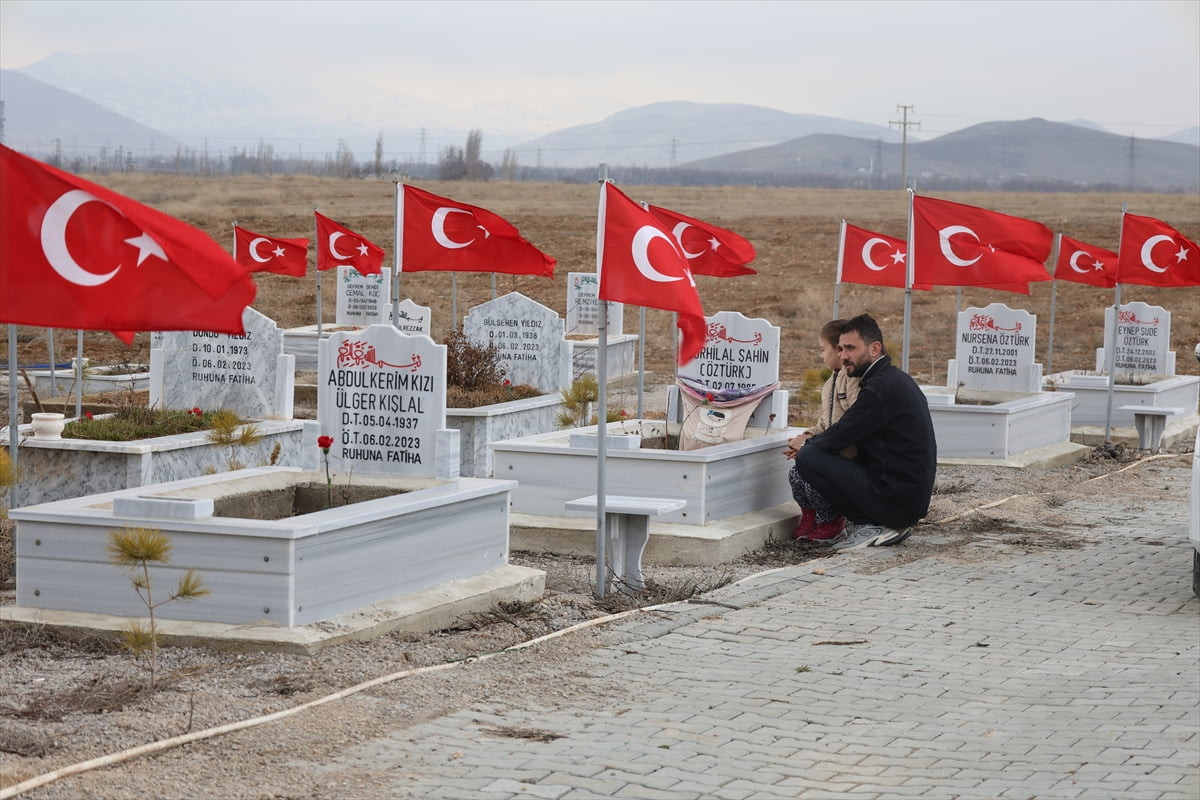 "Asrın felaketi" olarak nitelenen depremlerden ikincisinin merkez üssü olan Elbistan ilçesinde...