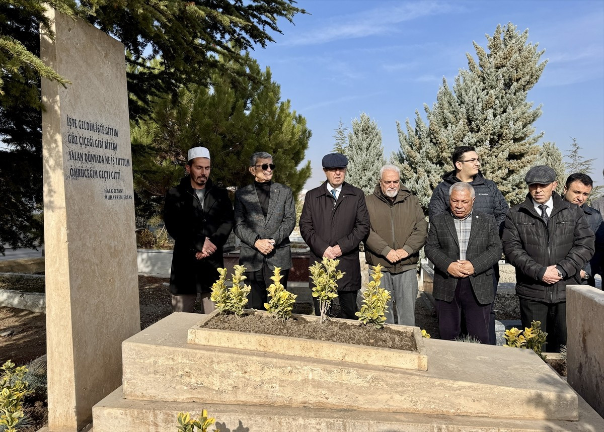 "Bozkırın tezenesi" Neşet Ertaş'ın babası bozlak ustası Muharrem Ertaş, vefatının 41. yılında...