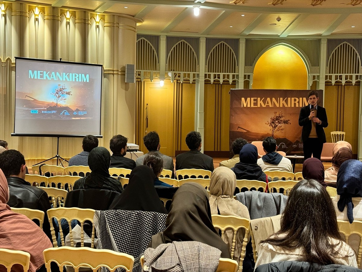 "Mekankırım" belgeseli, İsrail'in Filistin'deki işgal politikalarının mekan üzerindeki etkilerini...