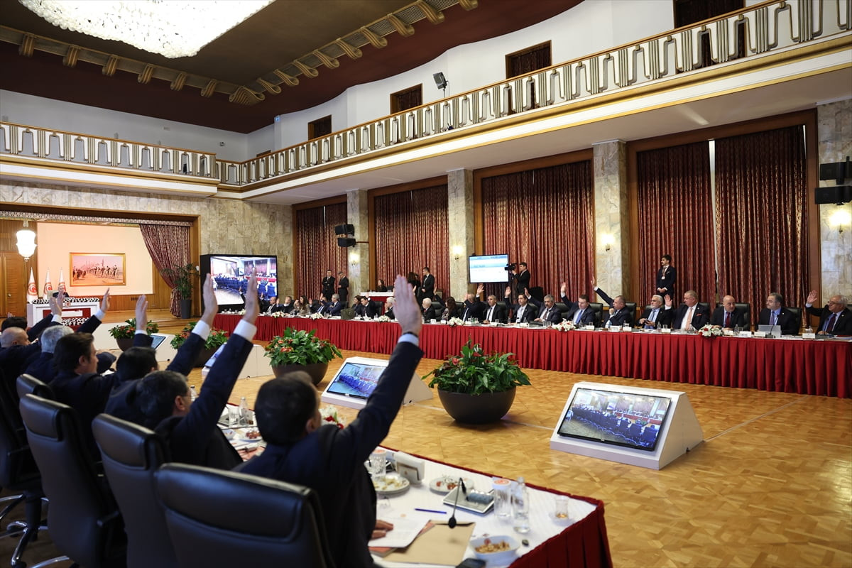 "Terörsüz Türkiye" hedefi doğrultusunda TBMM'de kurulan Milli Dayanışma, Kardeşlik ve Demokrasi...