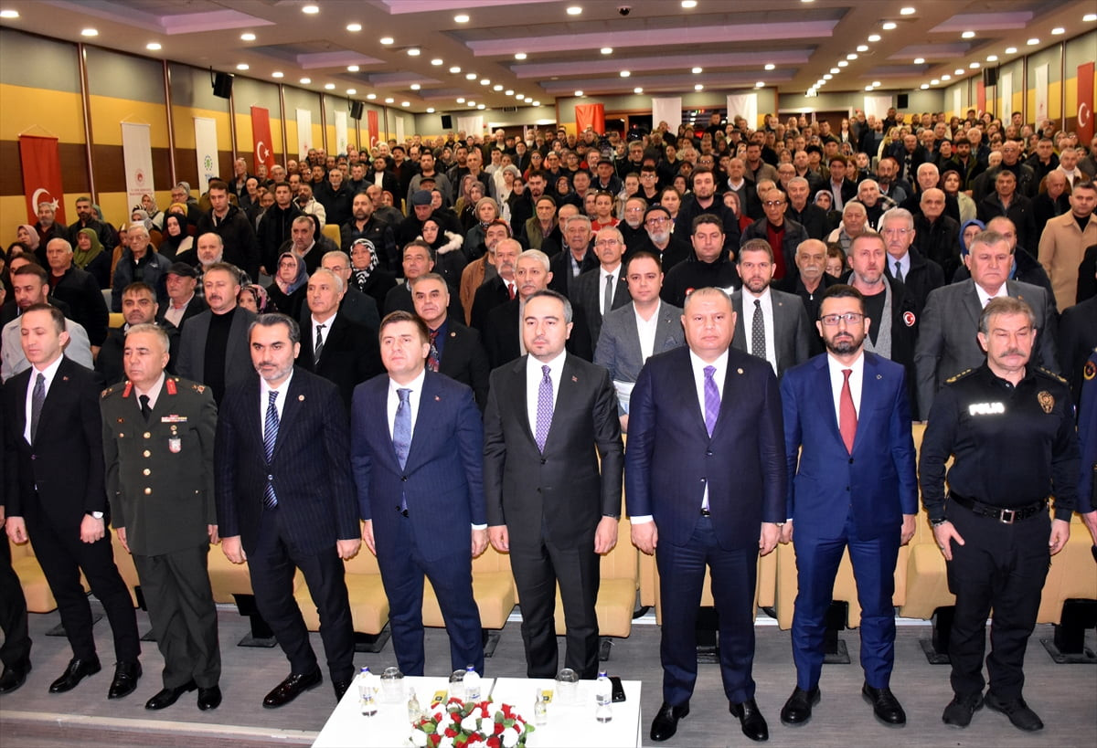 "Yüzyılın Konut Projesi" kapsamında Kırıkkale'de inşa edilecek 1736 konutun hak sahipleri, İl...