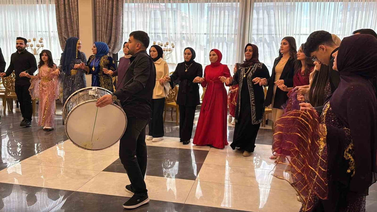 RAMAZAN AYI VE RAMAZAN BAYRAMI’NIN ARDINDAN DİYARBAKIR’DA DÜĞÜN SEZONU BAŞLADI. DÜĞÜN SALONLARININ...