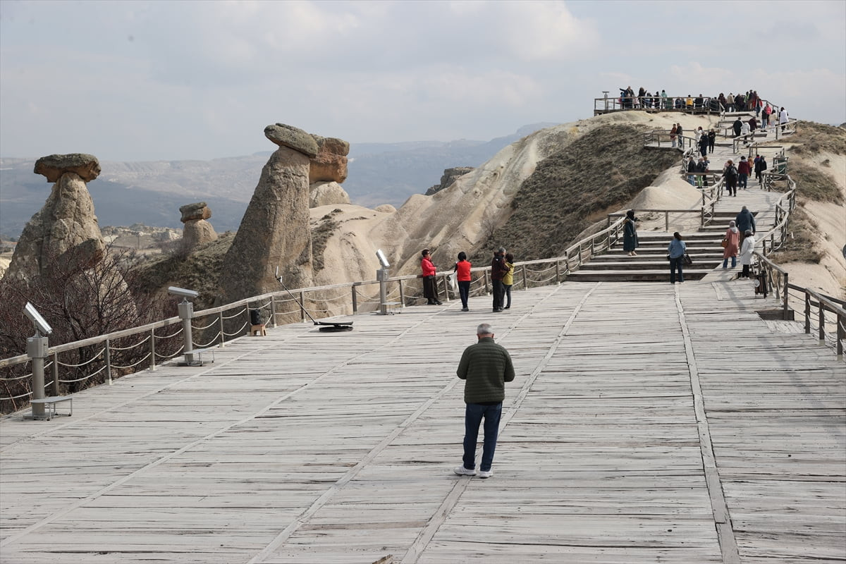Ramazan Bayramı tatili dolayısıyla Kapadokya'daki tesisler, yerli turistleri ağırlayacak. Her yıl...