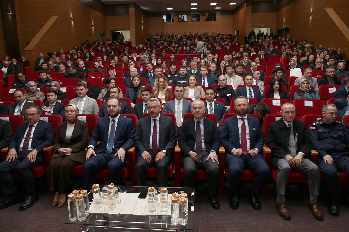 Rize'de atık yönetimi ve israfın önlenmesi amacıyla ocak ayında gerçekleştirilen "Sıfır Atık...